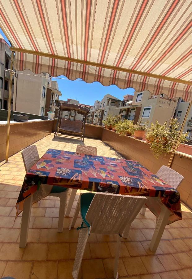 Naxos Beach Apartment Giardini Naxos Kültér fotó